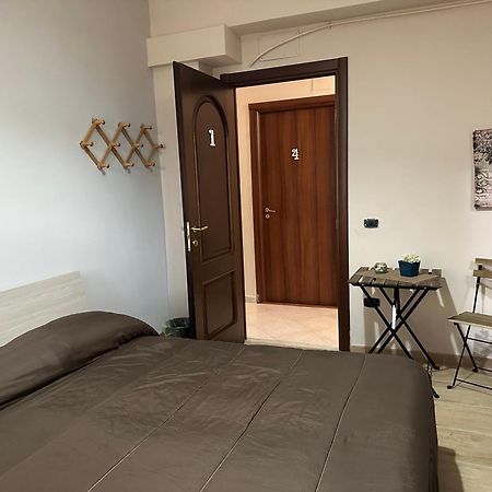 La Via Del Mare Bed & Breakfast ตอร์เรเดลเกรโค ภายนอก รูปภาพ